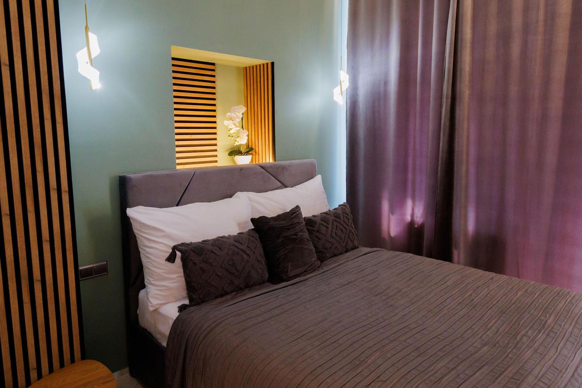 Leo Apartment Suite & Private Spa Zone - Old City 브라티슬라바 외부 사진