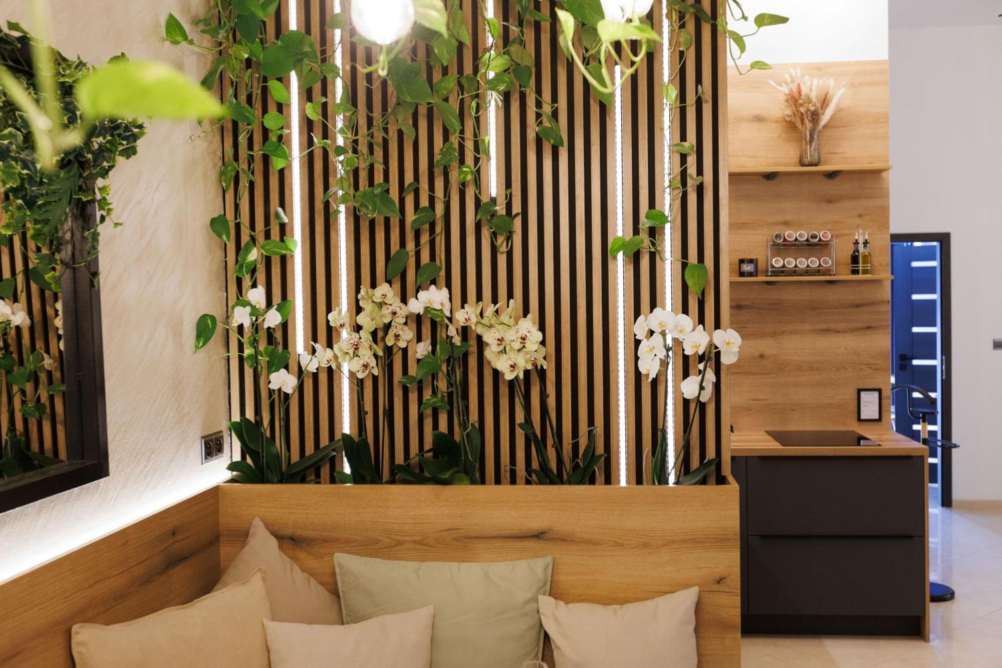 Leo Apartment Suite & Private Spa Zone - Old City 브라티슬라바 외부 사진